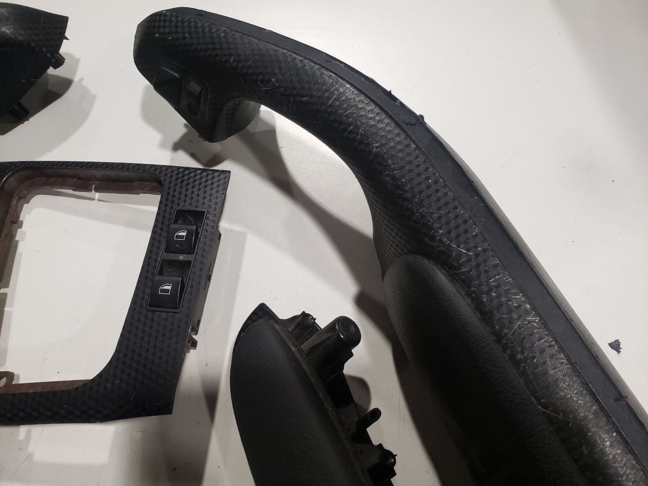 Cube Pattern Trim Set (8 pieces) – 2005 BMW 330CI E46 Coupe – OEM 7020598