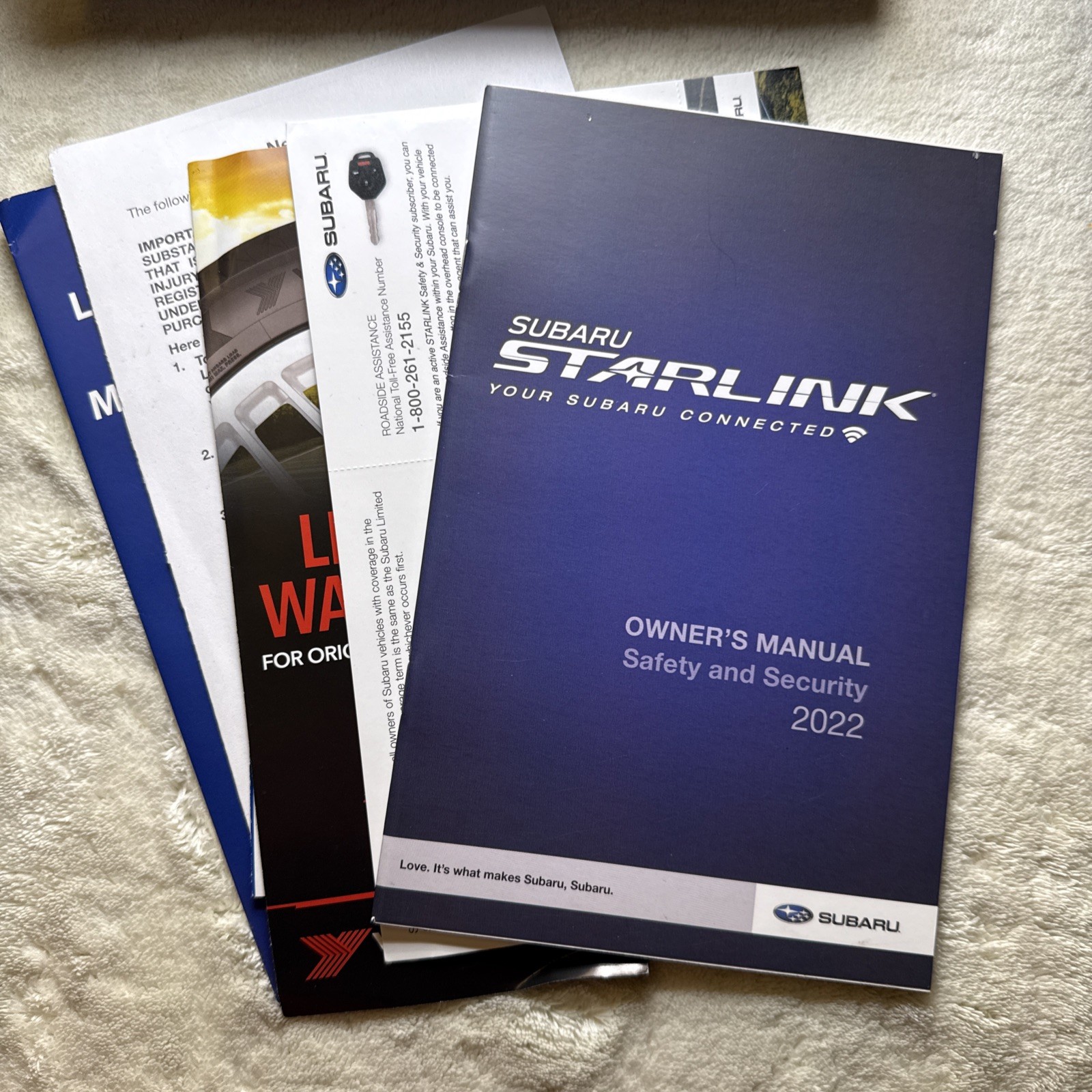2022 Subaru Outback owners manual Set with Navigation Eyesight and Case OEM
