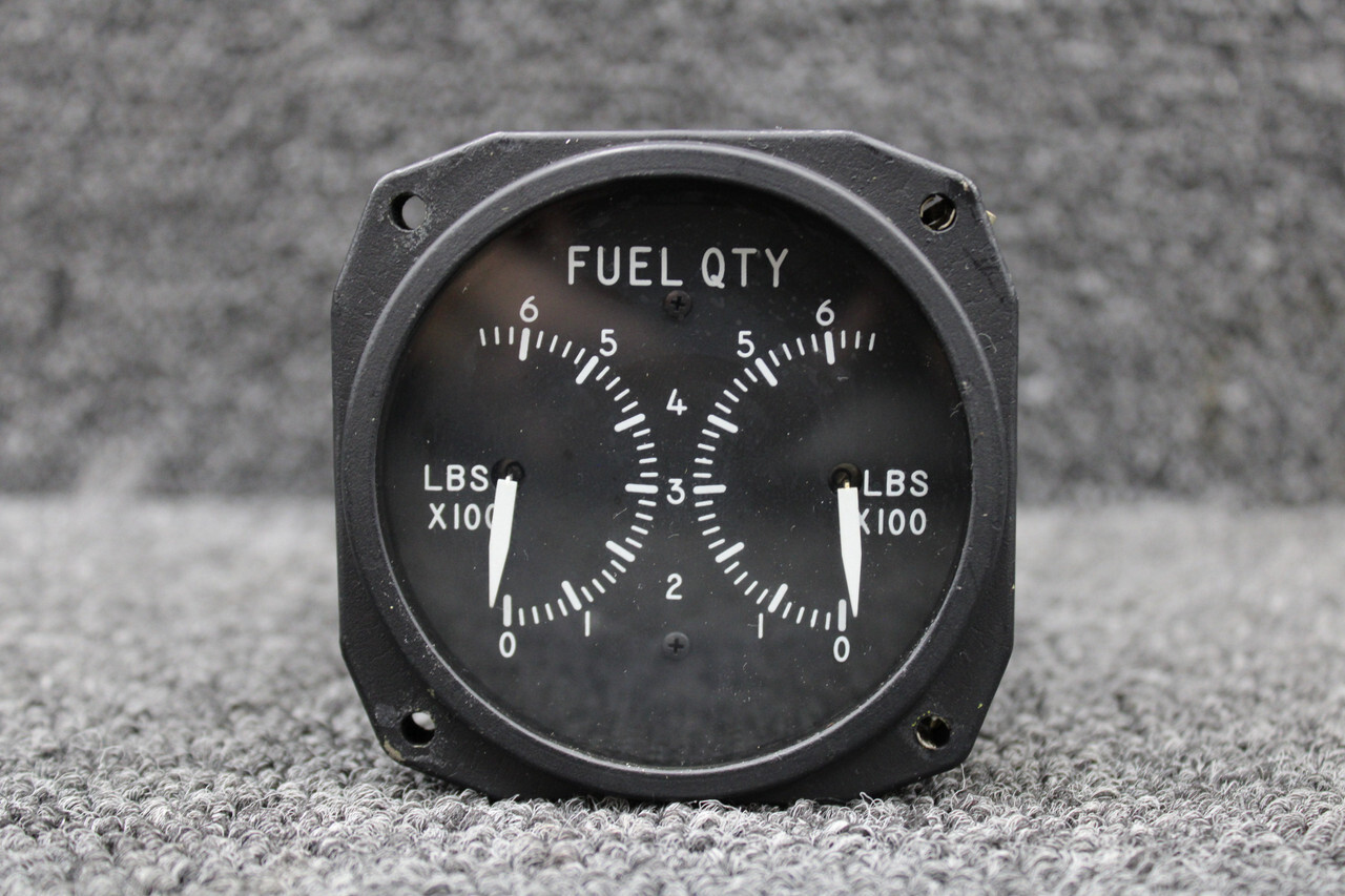 DSFG1594 Consolidated Airborne Dual Fuel Quantity Indicator (Volts: 28)