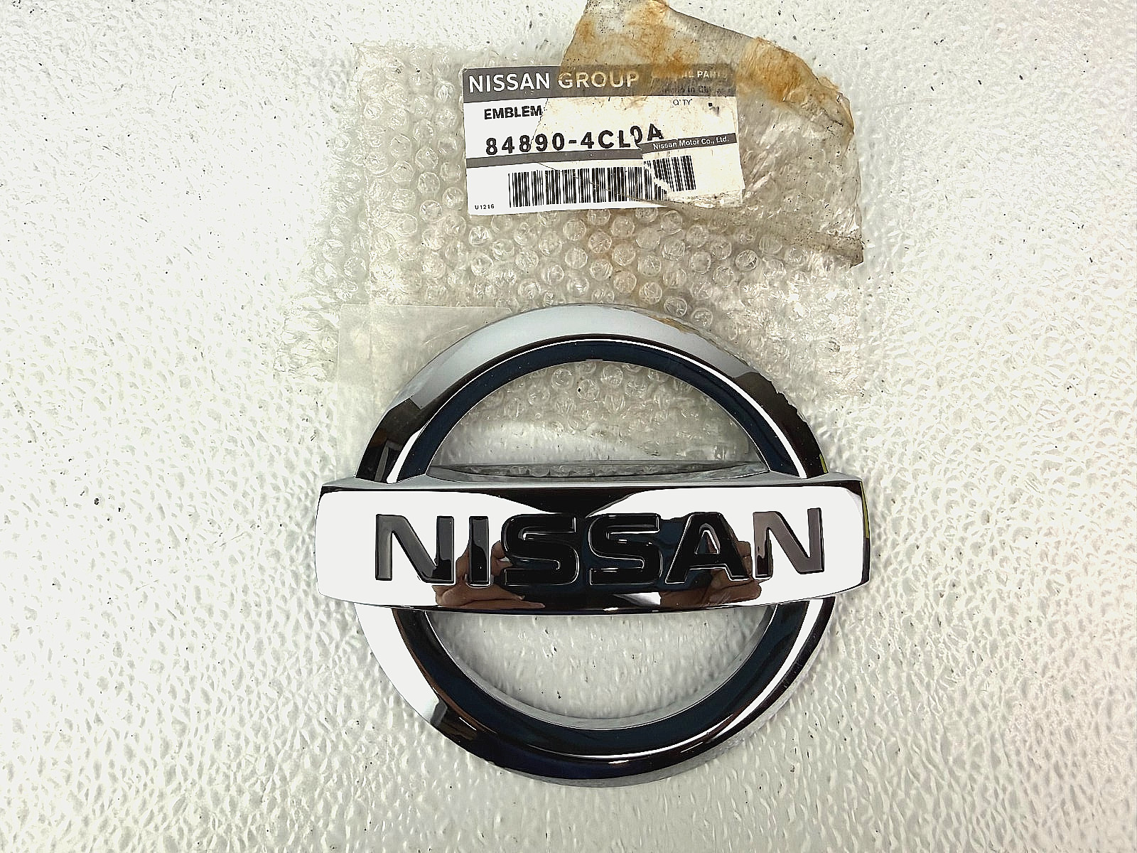 New OEM Nissan Rogue Rear Liftgate Hatch Emblem Badge Chrome 84890-4CL0A Genuine