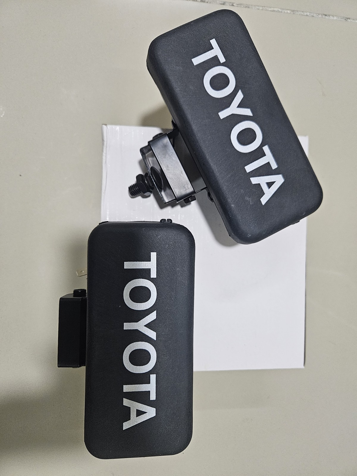 For Toyota AE70 AE80 AE101 MR2 MK2 Yellow Foglights With Manual Flip Cover (New)