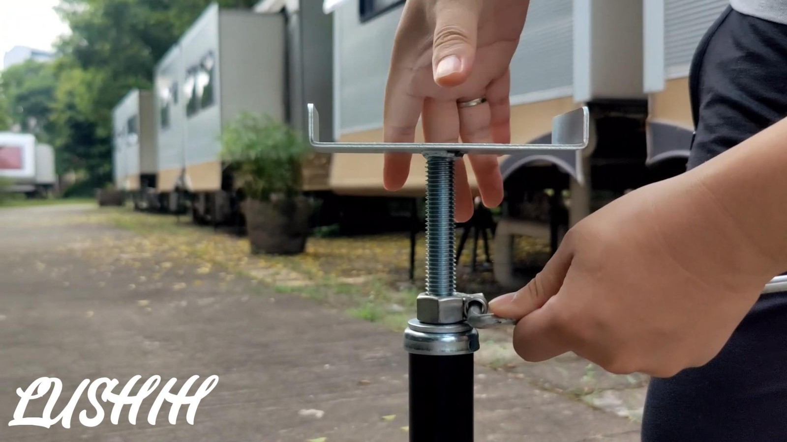 RV Slide Out Support Stabilizer Jacks – Heavy Duty Camper Accessories, 5000 Lbs,