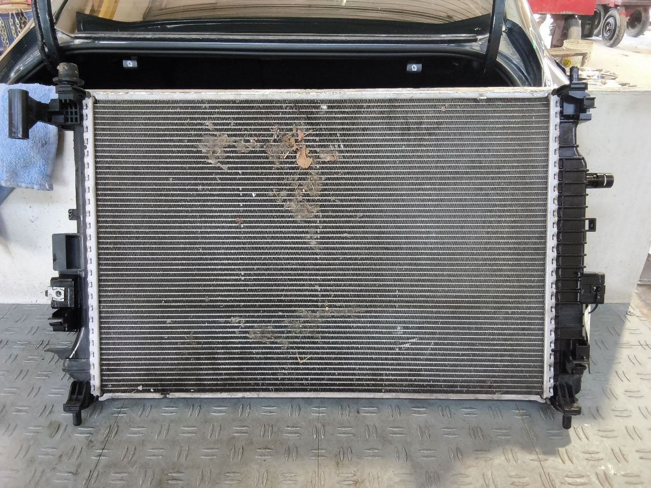 2019-2025 Chevrolet Malibu Radiator Fits 1.5L AT