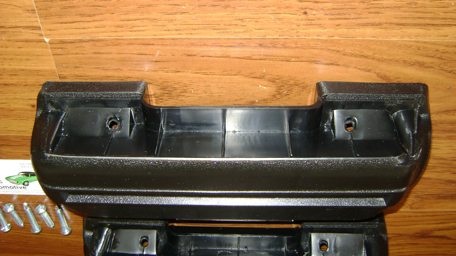 Arm Rest Bases Black Pair with Screws Front Lower Base 11.5″ pad A F X B Body GM
