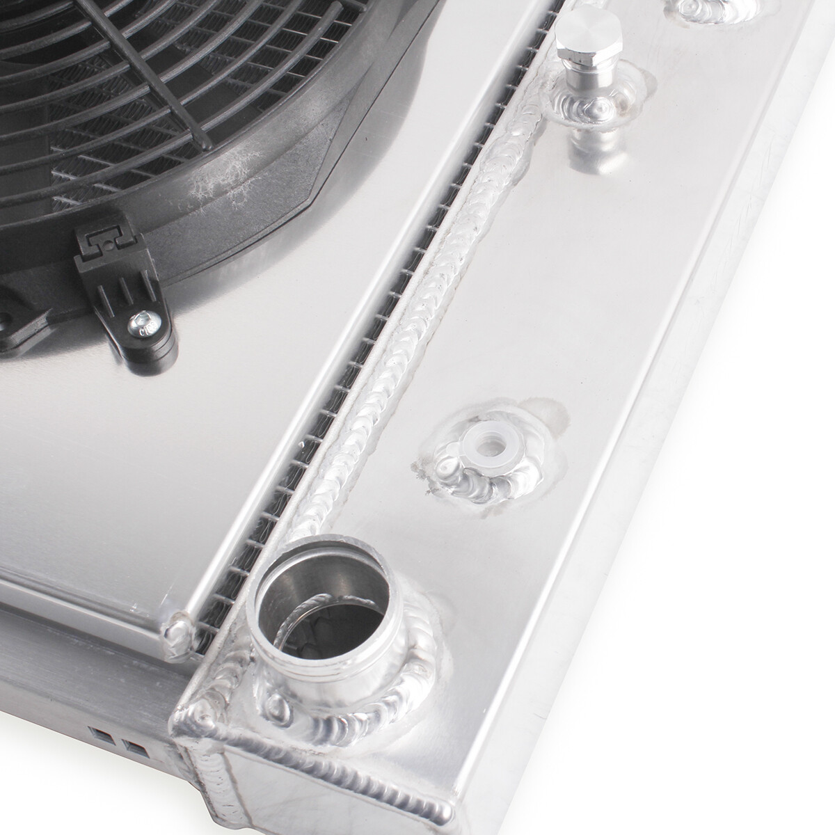 4 Rows Aluminum Radiator&Fan For Chevelle GTO Cutlass Lemans 1968-1972 7.4L #161