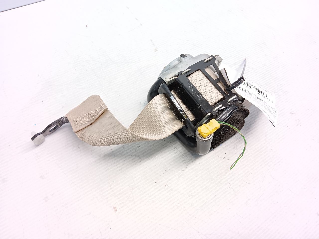 2016-2022 Mercedes GLC300 X253 Rear Left Driver Seat Belt Genuine OE A2538601700