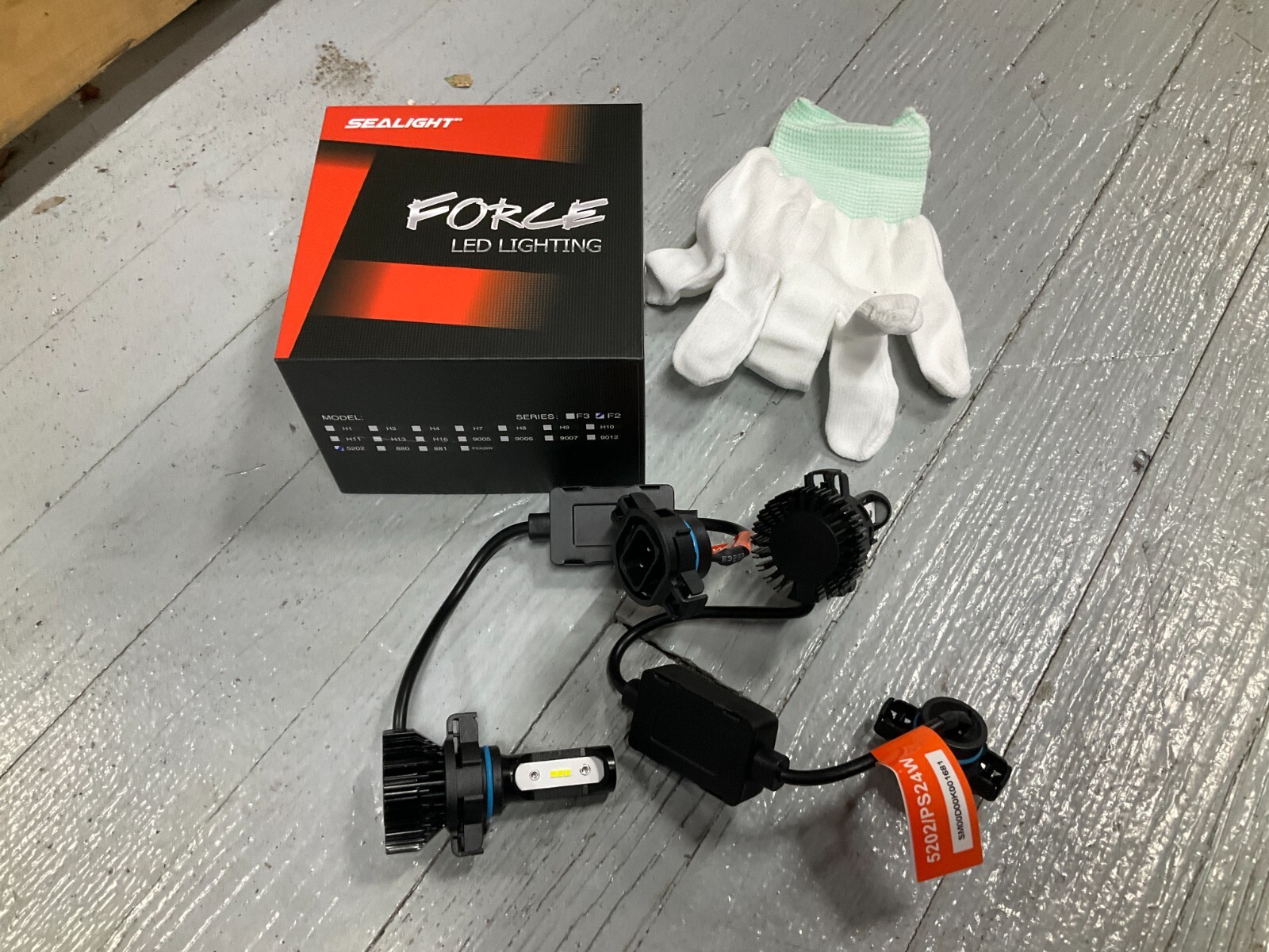 SEALIGHT FORCE F2 5202 LED Headlight Bulbs Kit High Low Beam Fanless 2x