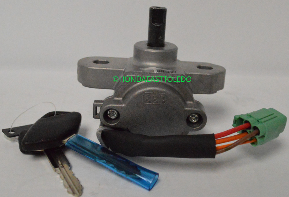 Suzuki OEM Ignition Switch Assy VL800 Volusia Boulevard C50 Intruder 37100-41F70