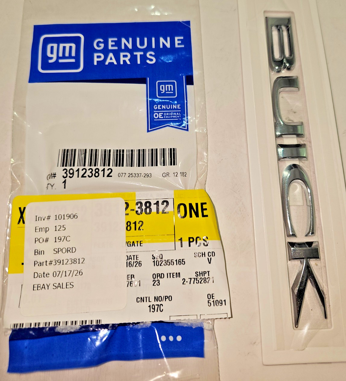 Genuine GM Lift Gate “BUICK” Nameplate 39123812 Regal Envision Verano Cascada