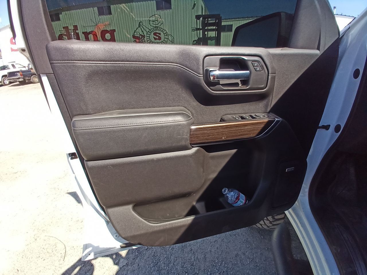 Chassis ECM Communication Right Hand Kick Panel Onstar Fits 20-22 CANYON
