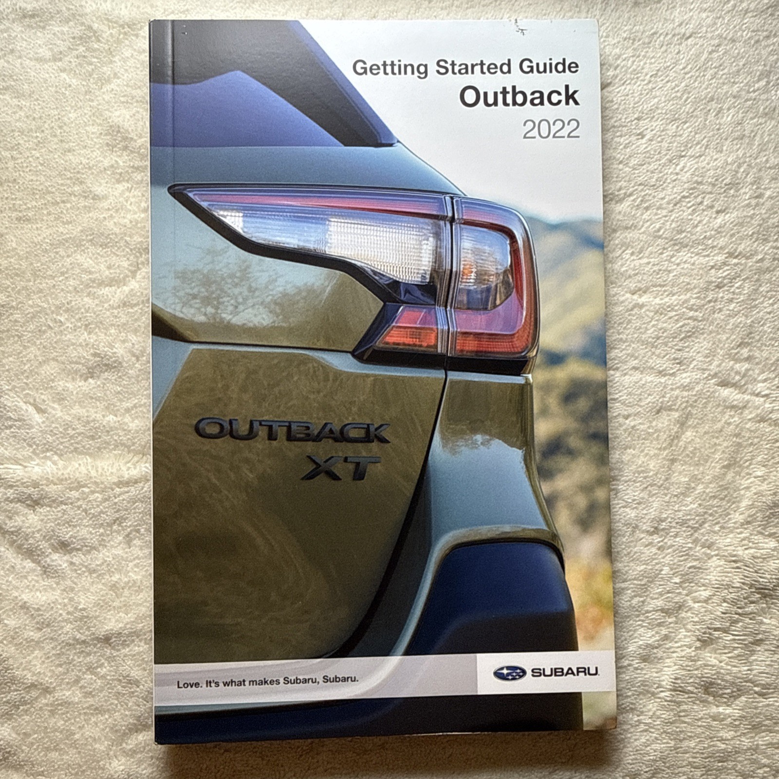 2022 Subaru Outback owners manual Set with Navigation Eyesight and Case OEM