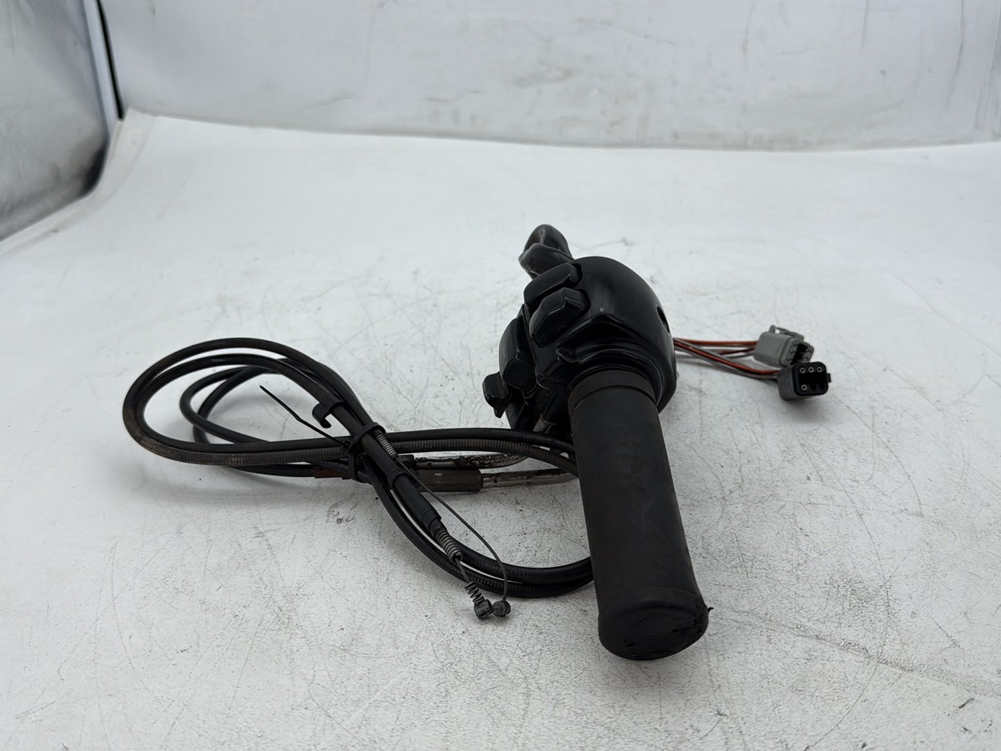 1996 Harley Electra Glide FLHT OEM Right Engine Start Kill Switch Control