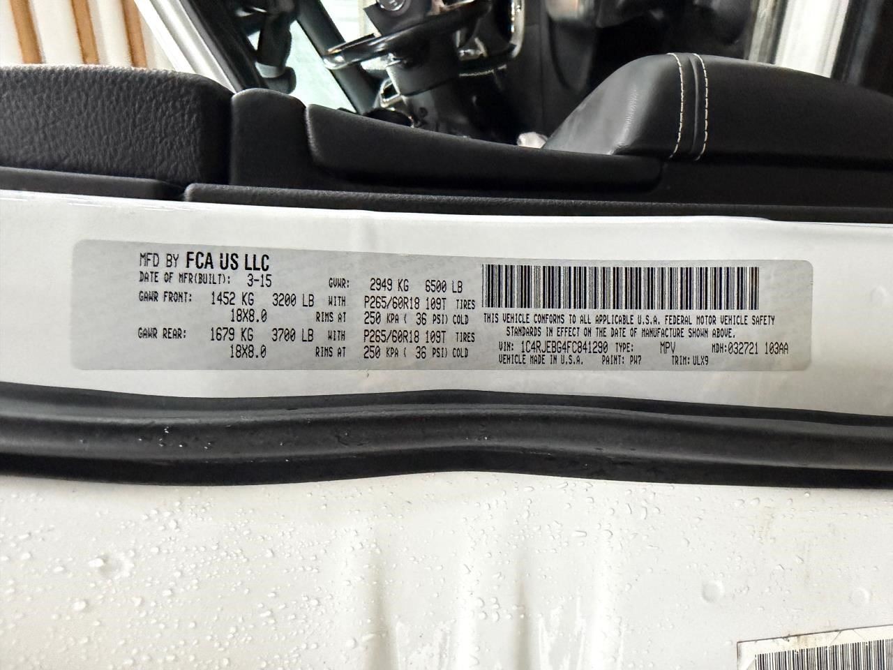 Console Front Floor Fits 14-17 GRAND CHEROKEE 104946205