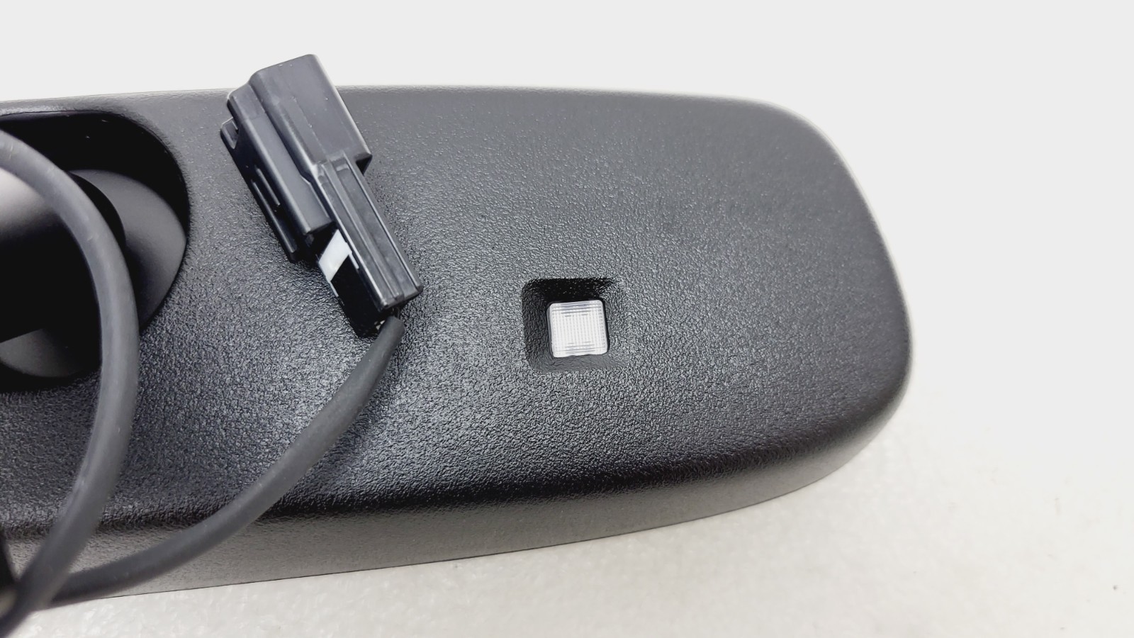 2012-2017 Hyundai Accent Rear View Mirror w/Compass & Auto Dimming 1R062-ADU01