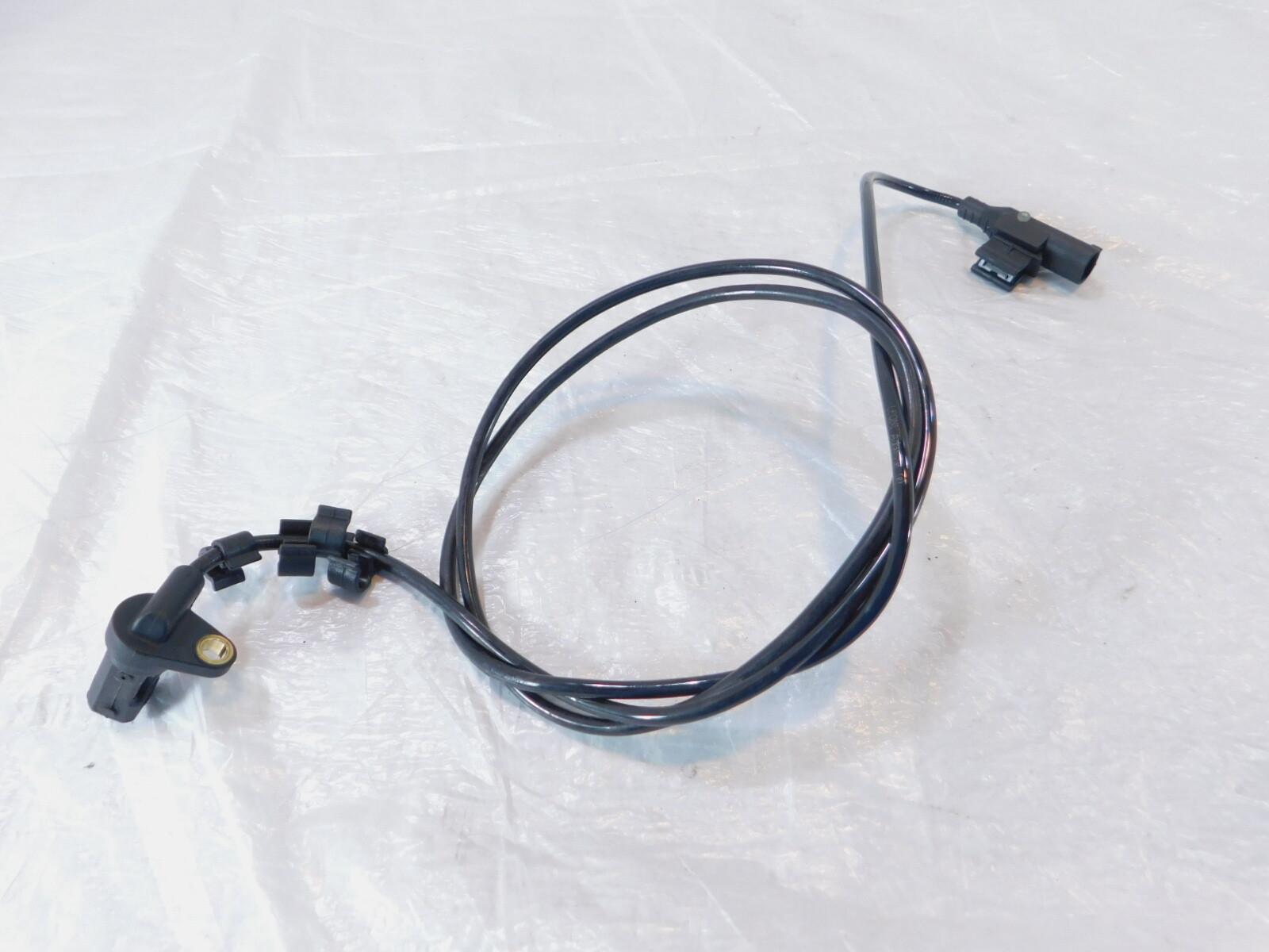 Moto Guzzi Special 750 V7 III & V9 850 Front/Rear Wheel ABS Speed Sensor Cable