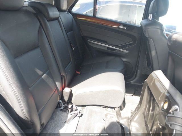 Fuse Box Engine 164 Type ML63 ID 1645402972 Fits 06-09 MERCEDES ML-CLASS 5158790