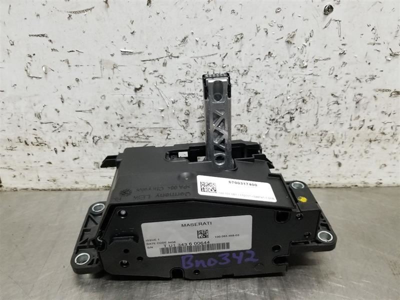 17 2017 MASERATI LEVANTE OEM AUTOMATIC TRANSMISSION SHIFTER 6700317400