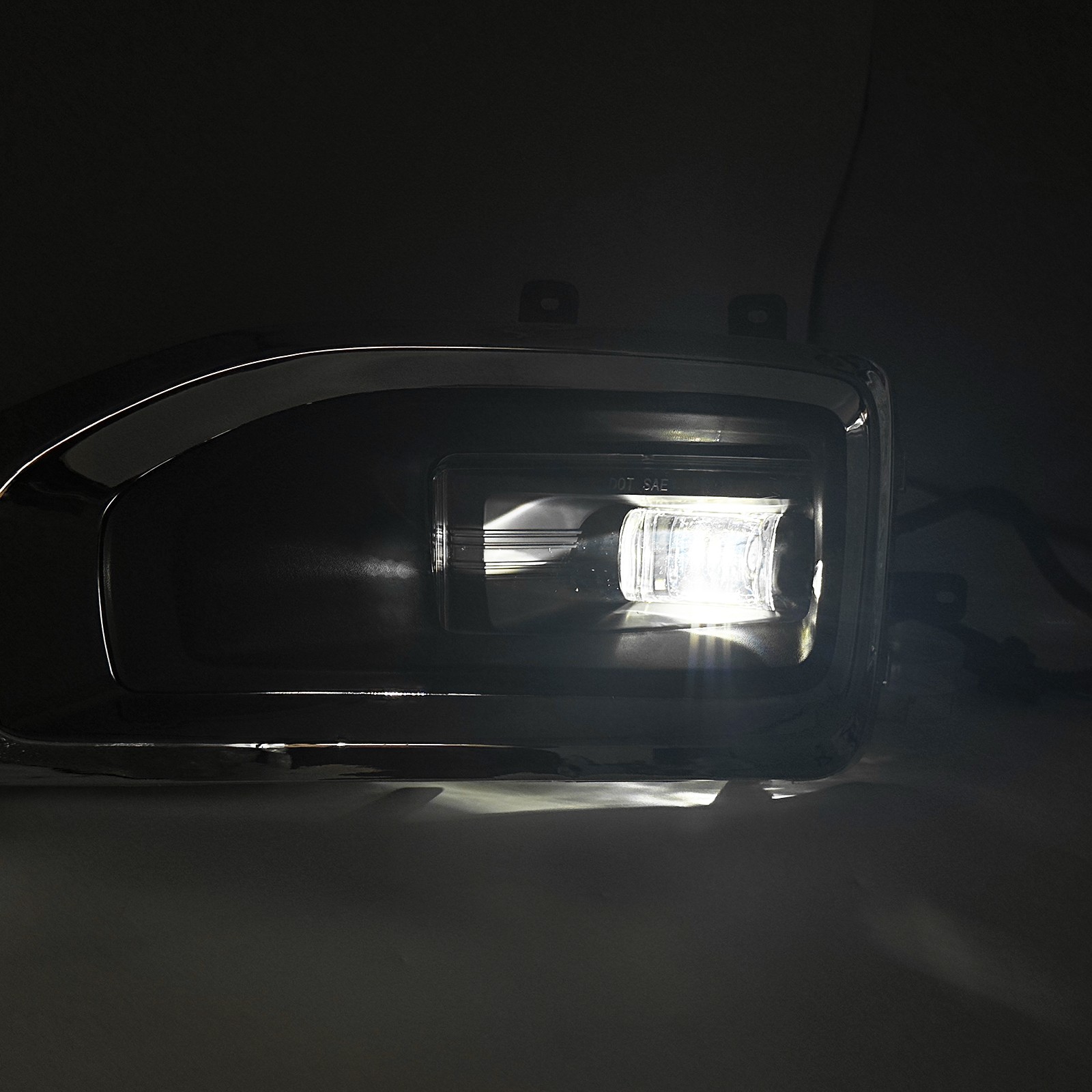 Clear LED Fog Lights Lamps + Chrome Bezels For 2015-2018 GMC Yukon Yukon XL