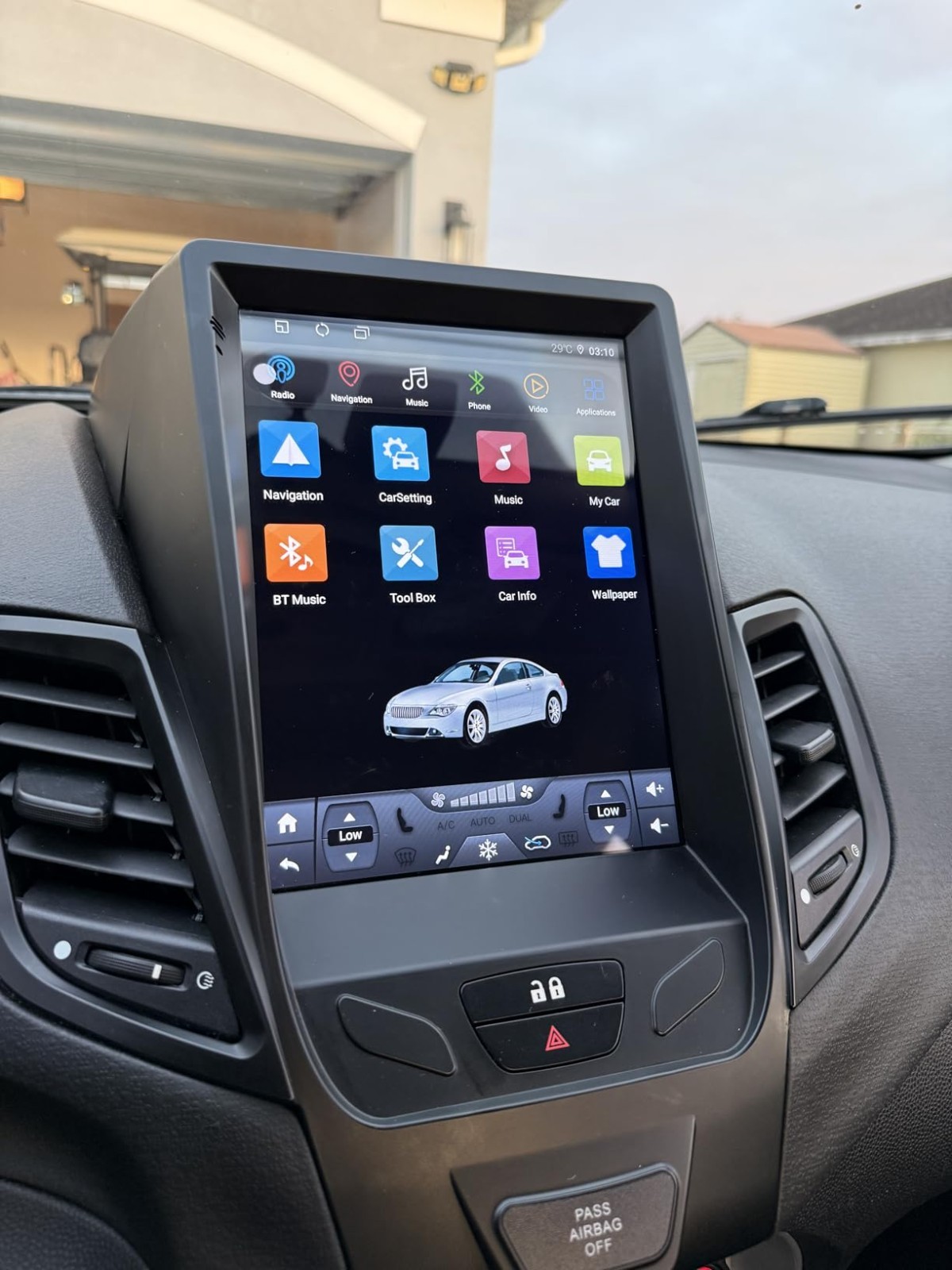 Wireless CarPlay 9.7″ 8Core 64GB GPS Android Head Unit For Ford Fiesta 2011-2019