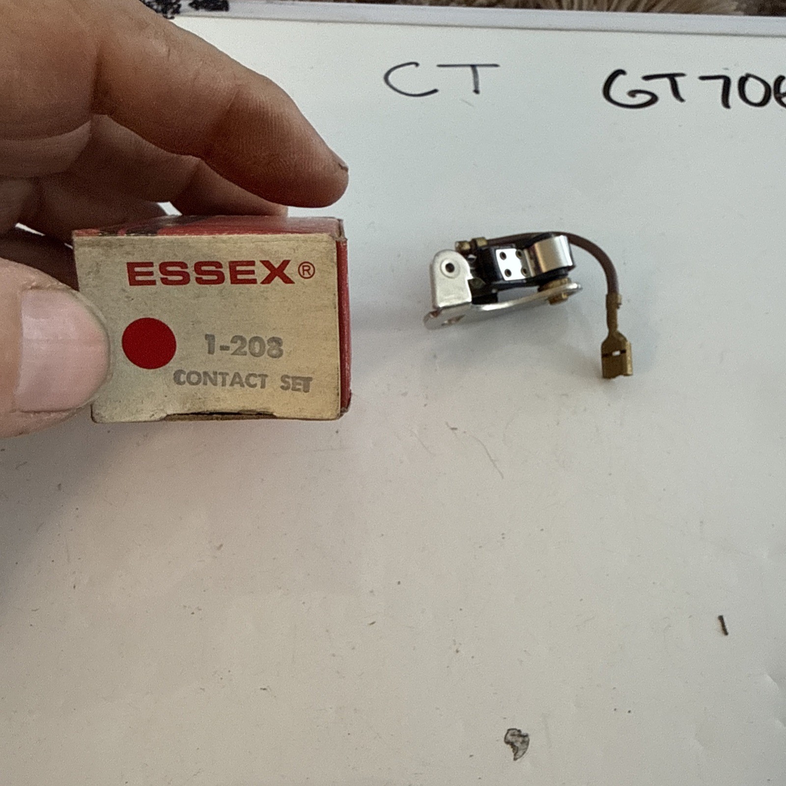 (1) Essex 1-208 Contact Set Nos OEM Sold Individually