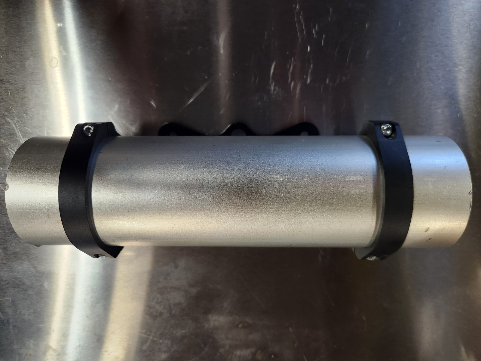 2.5″ shock Universal Reservoir Mounting Kit w/ALUMINUM CLAMPS!! NO HOSE CLAMPS!