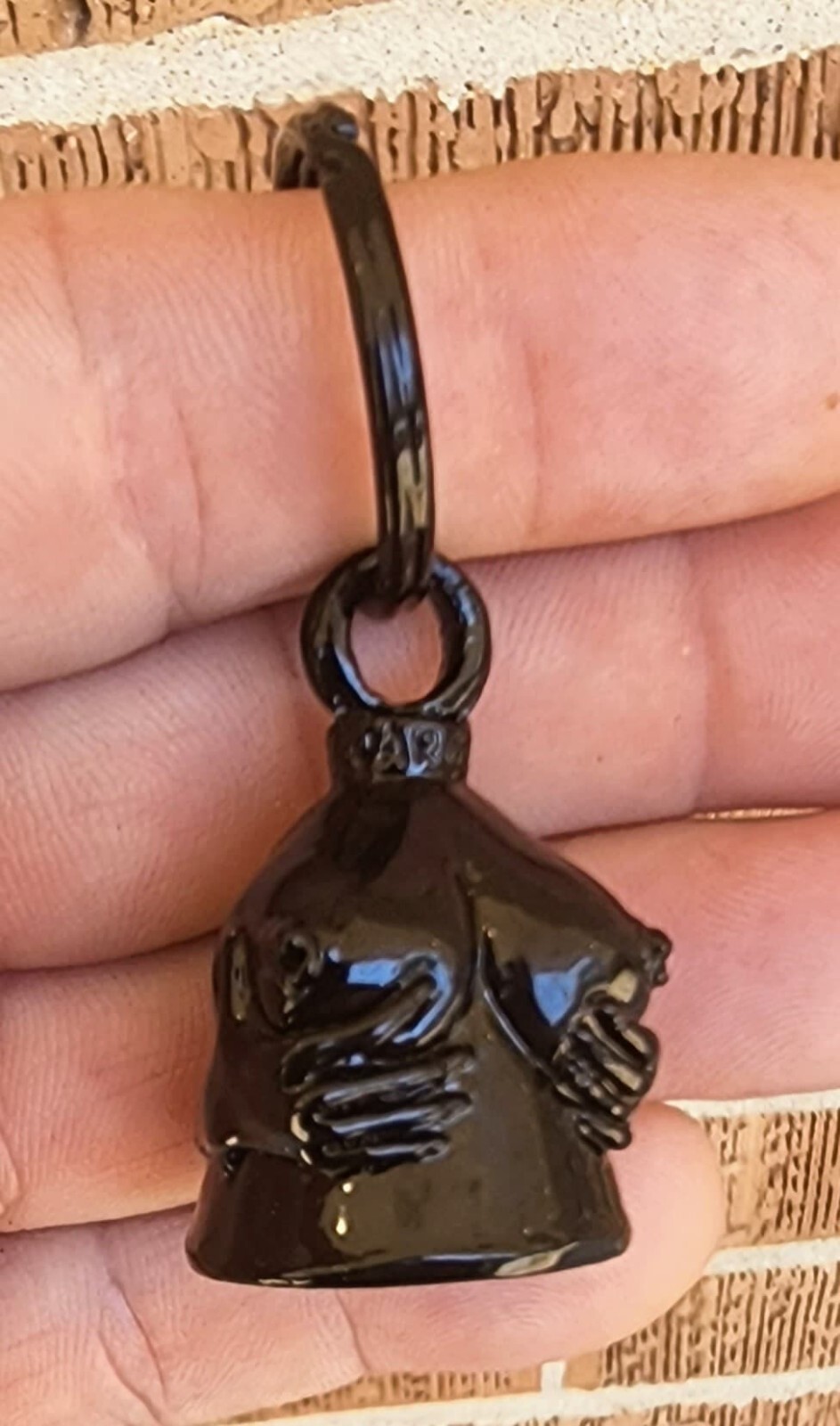 BLACK Handful Guardian® Bell Motorcycle FITS ALL MOTORCYCLES Harley choppers