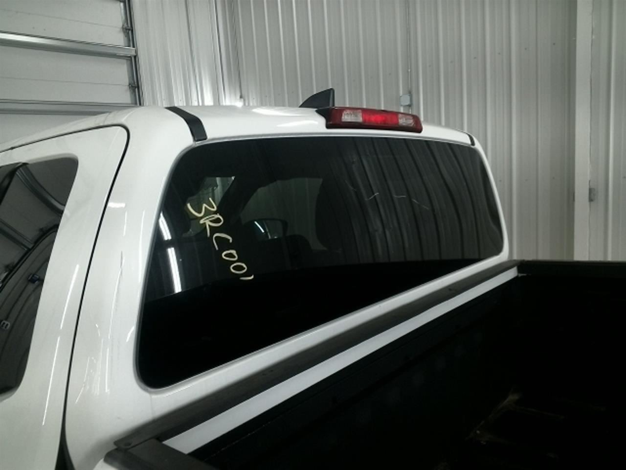 FRONTIER 2024 Front Door Trim Panel 104818862