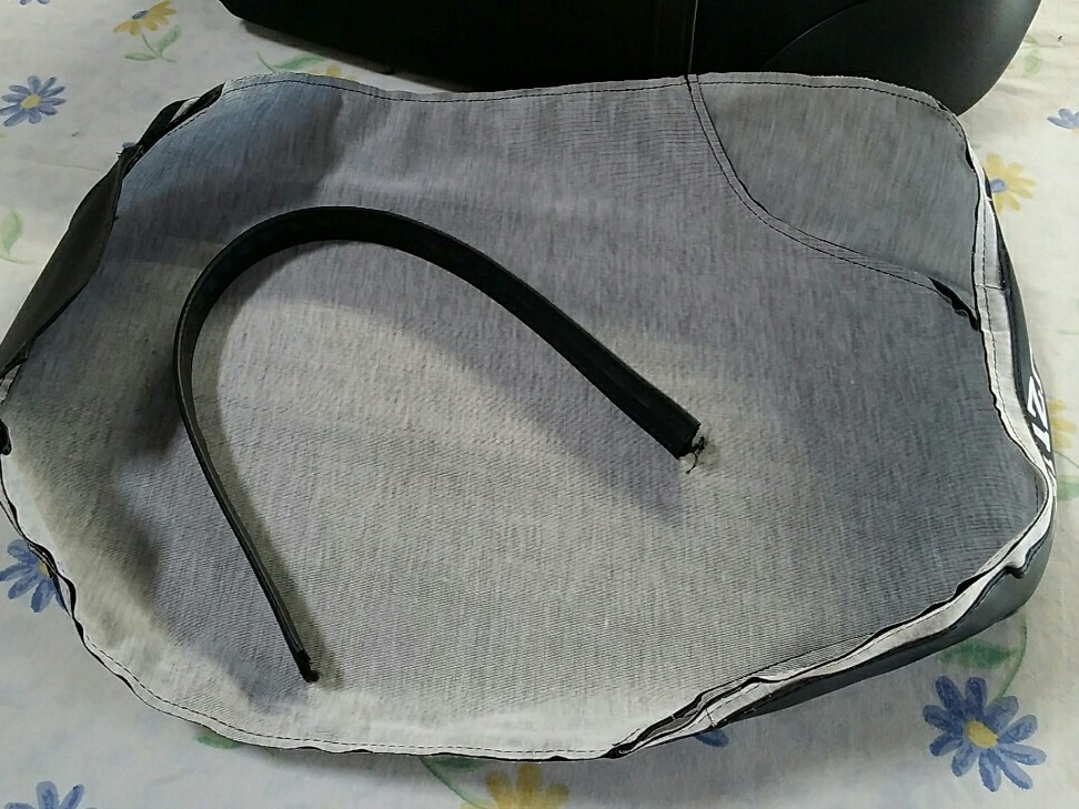 SUZUKI TS185 TC185 SEAT COVER 1974 TO 1976 MODEL SEAT COVER +STRAP (S*-29)