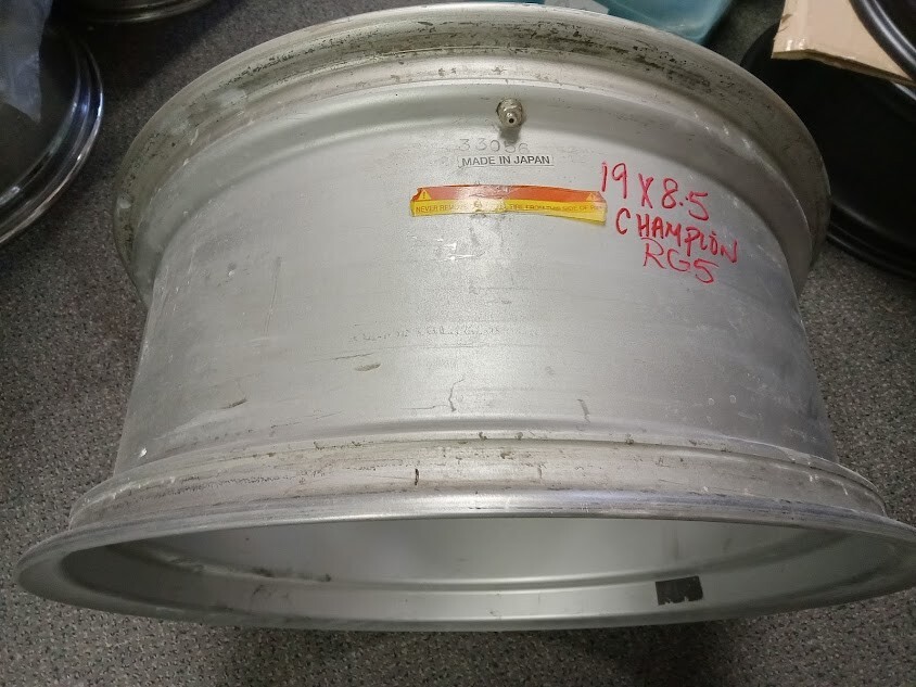 Porsche Champion RG5 Alloy Wheel 19×8.5 USED Front Offset 49, 5x130mm USED 01131