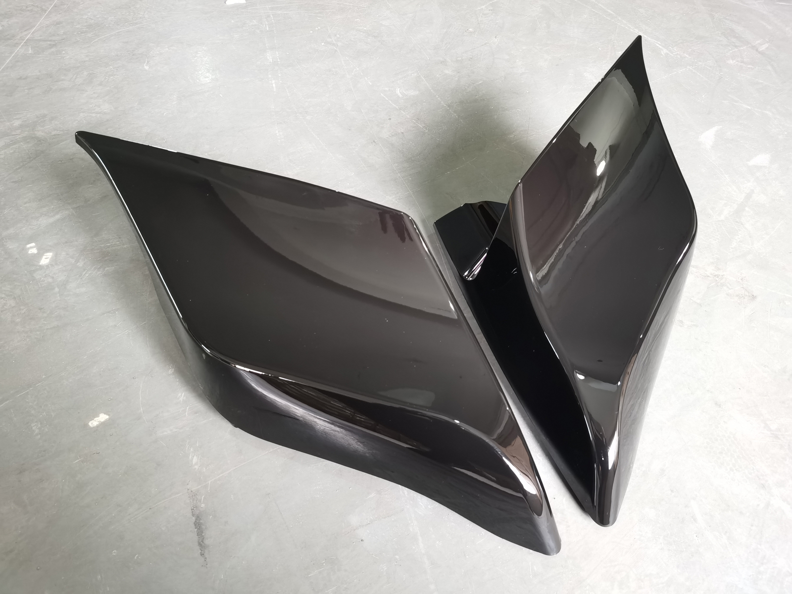 Vivid Black Stretched Extended Side Cover For Harley Electra Road Street Glide
