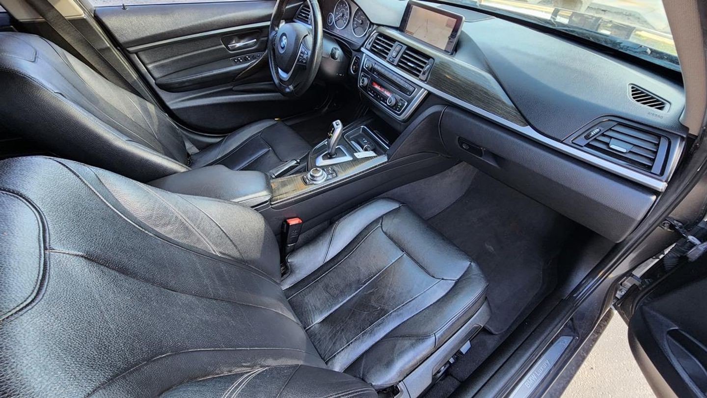 2012 BMW 328i