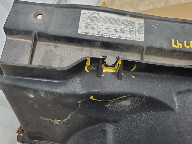 SUBCHEV25 1997 Radiator Shroud 285149