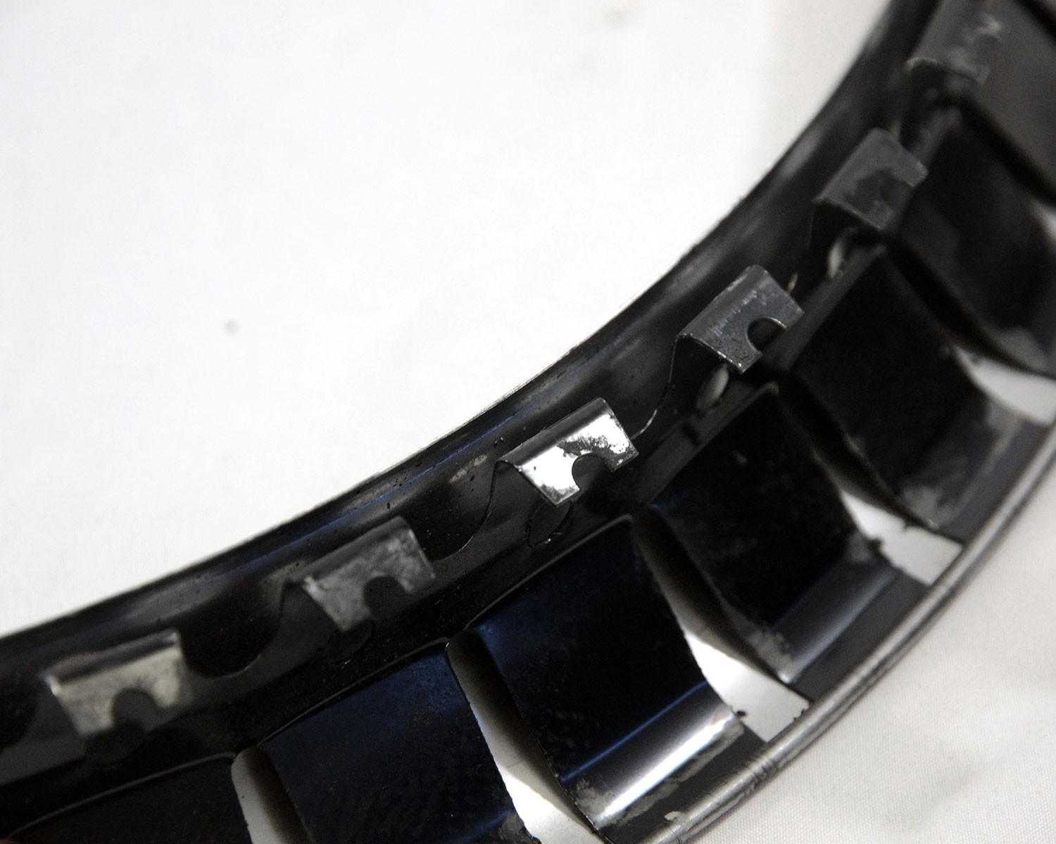 4 NEW 14″ Stainless Steel Wheel Trim Rings Beauty Rims Glamour Ring Rim Bands