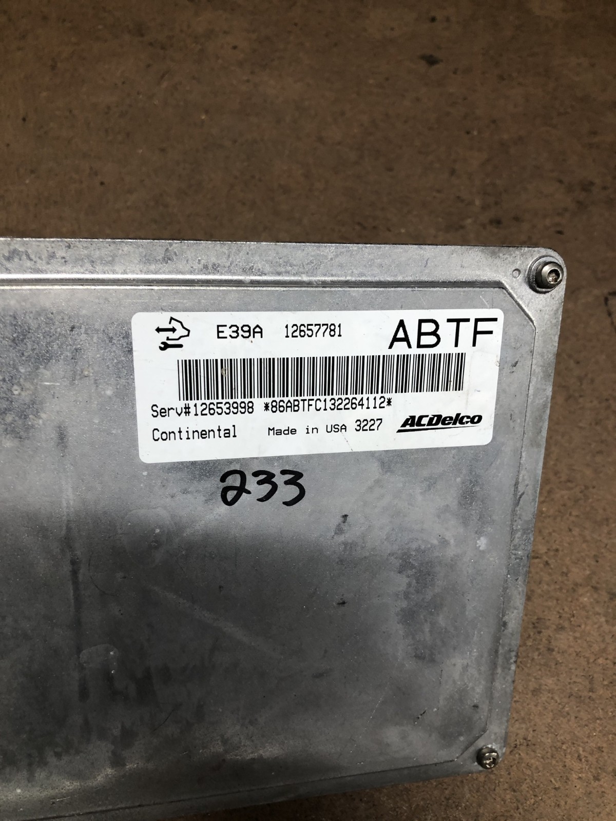 2013-19 GM Terrain Equinox Engine Control Module Computer ECU ECM 12642569 Plugs