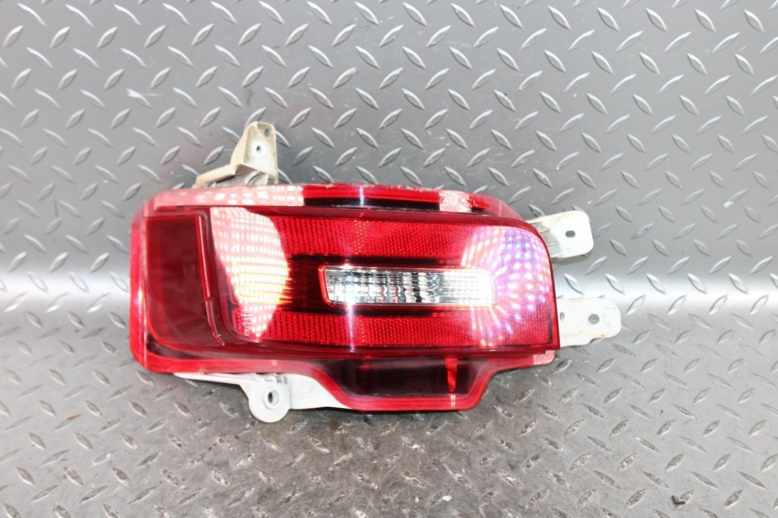 20-22 Palisade Passenger Right Side Bumper Mounted Taillight Tail Light Lamp OEM