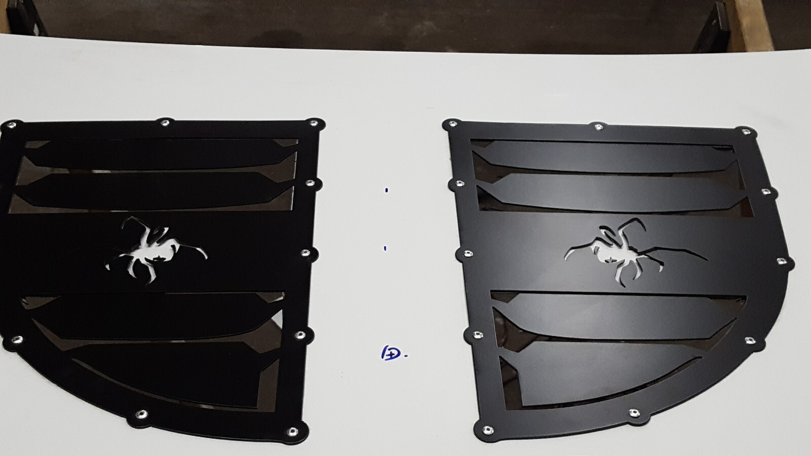 Spider Hood Vent Universal Flat Style Car Truck SUV Jeep Powder coated blk