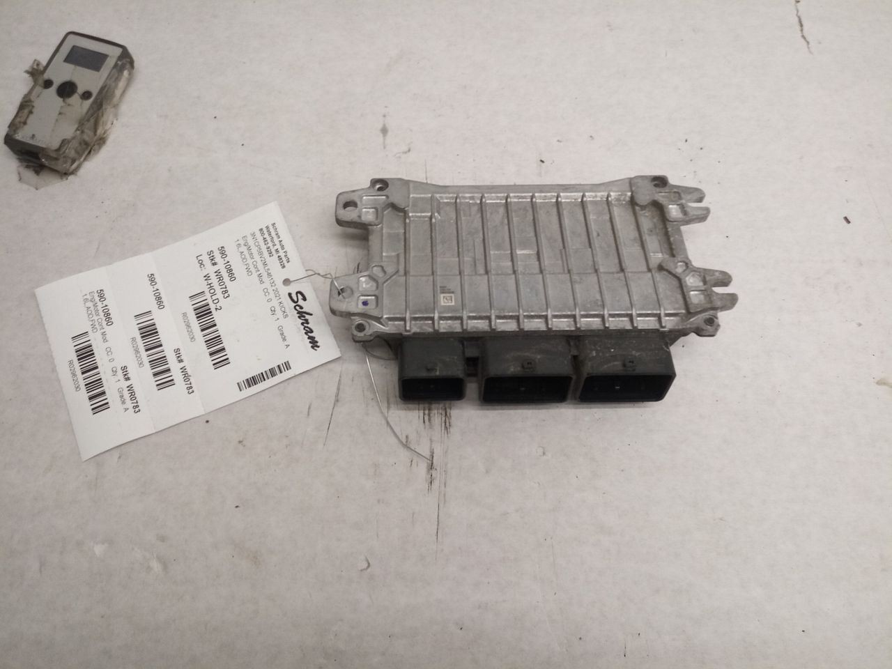 Engine ECM Electronic Control Module Engine Compartment Fits 20-25 KICKS 2962030