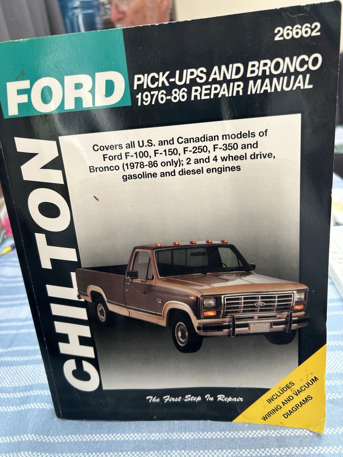 CHILTON “FORD” #26662 PICK UP’S & BRONCO 1976-86 REPAIR MANUAL W/MASTER INDEX