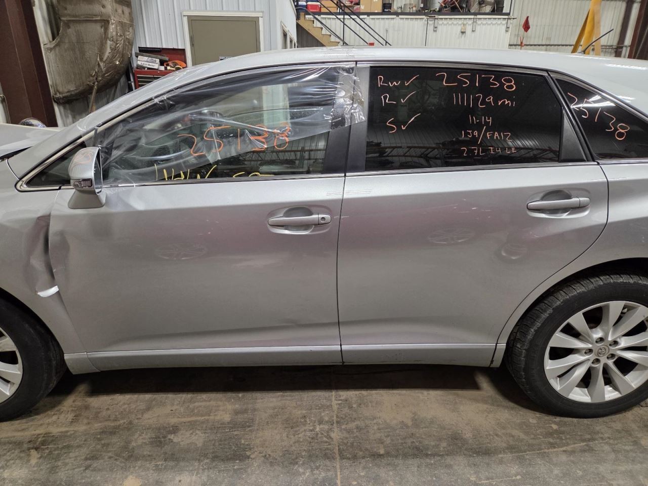 Rear View Mirror Automatic Dimming Halogen Headlamps Fits 09-16 VENZA 1546969
