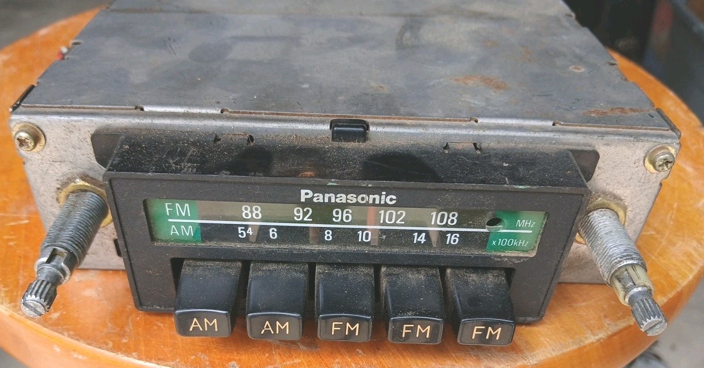 VINTAGE UNTESTED CR-5515- EU Panasonic AM/FM Car Radio Head Unit Car Audio Japan