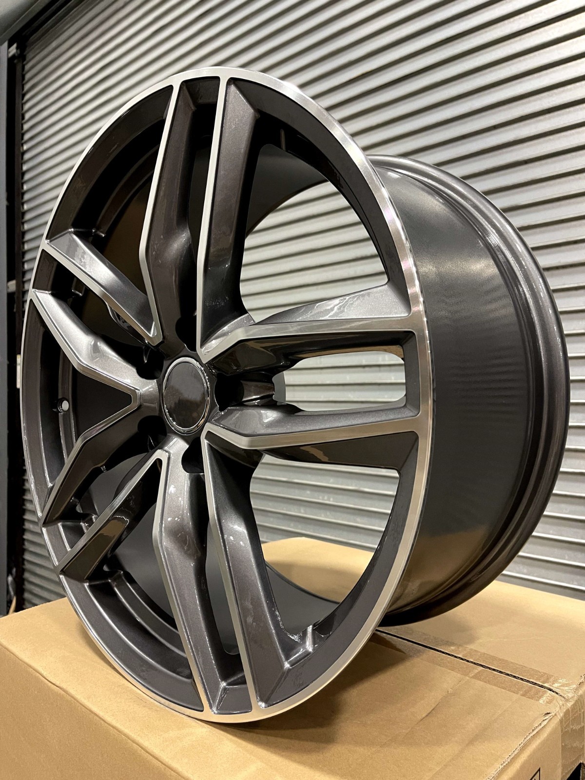 20″ Wheels Rims for AUDI VW A3 A4 A5 A6 A7 A8 Q3 Q5 Q7 RS3 RS5 SQ5 TT GUNMETAL