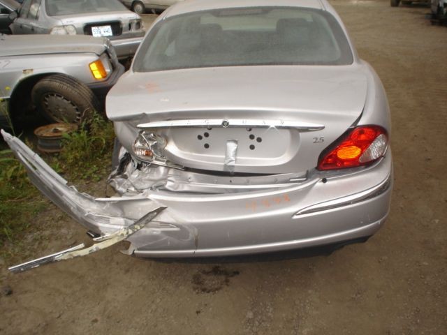 Engine ECM Electronic Control Module 6-152 2.5L V6 Fits 03 X TYPE 223310