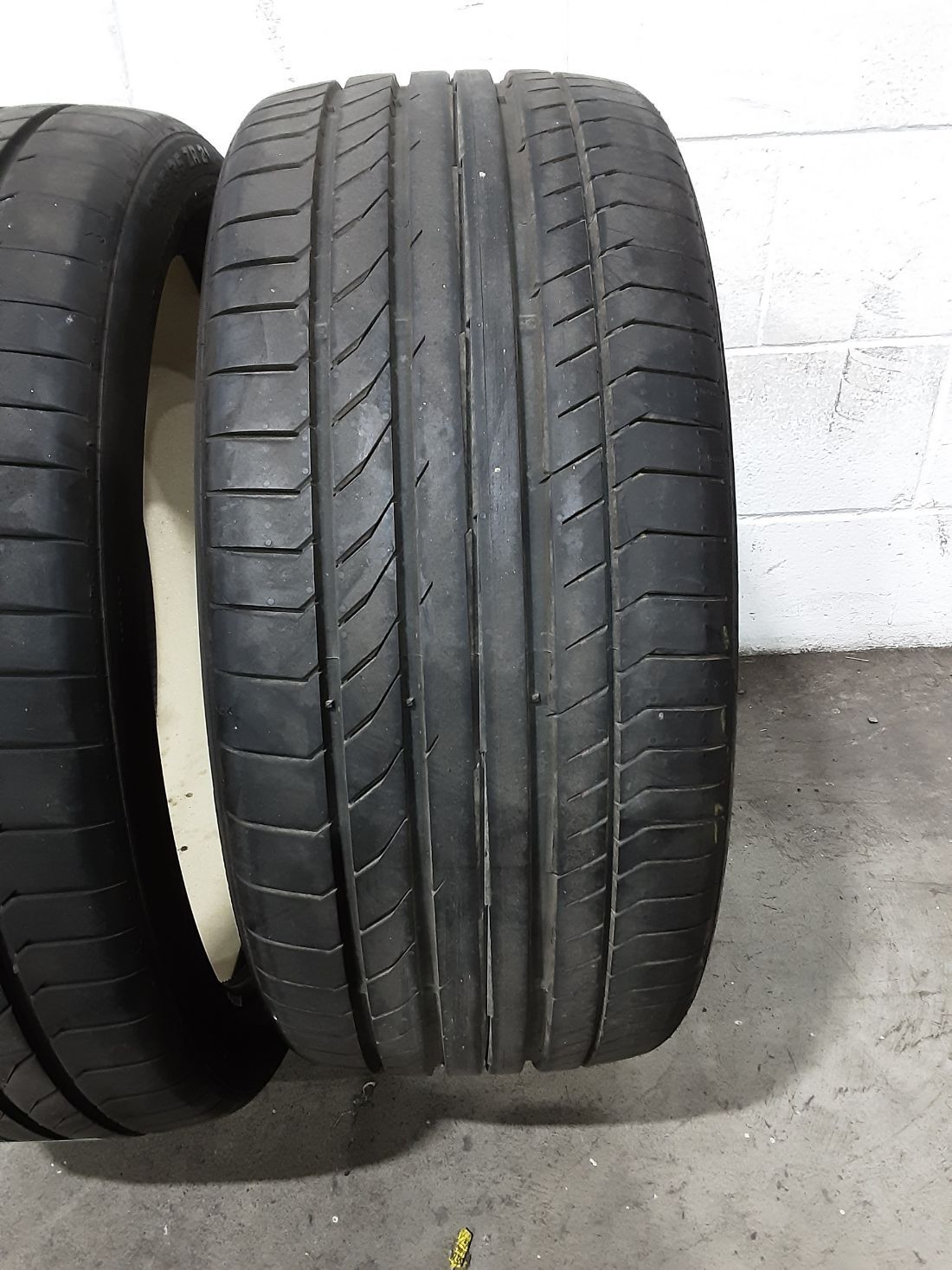 2x P265/35R21 Continental ContiSportContact 5P TO 9/32 101 Y Used Tires 2653521