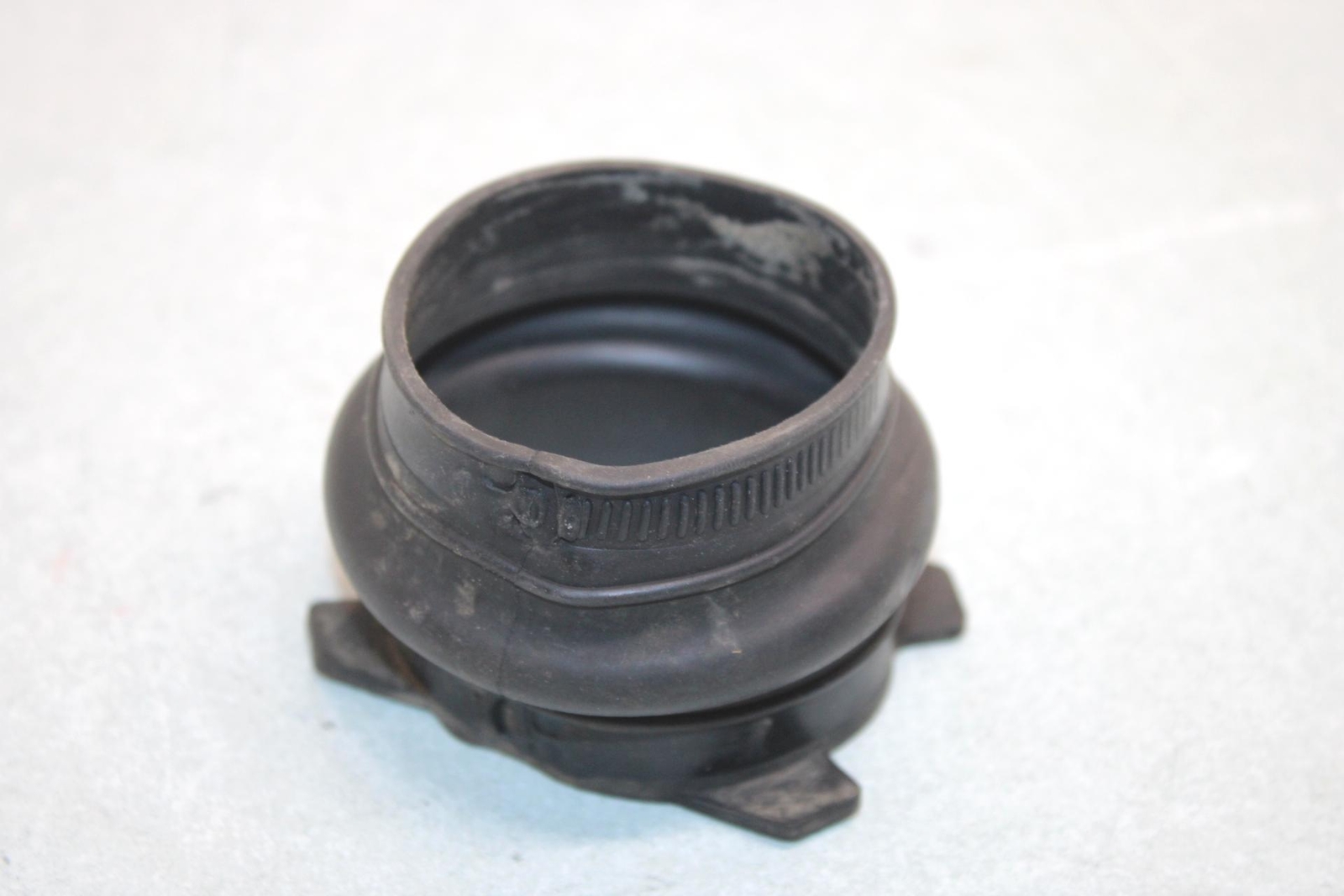 02 Polaris Sportsman 700 Oem Clutch Air Intake Boot 5411944 5412634 AP12