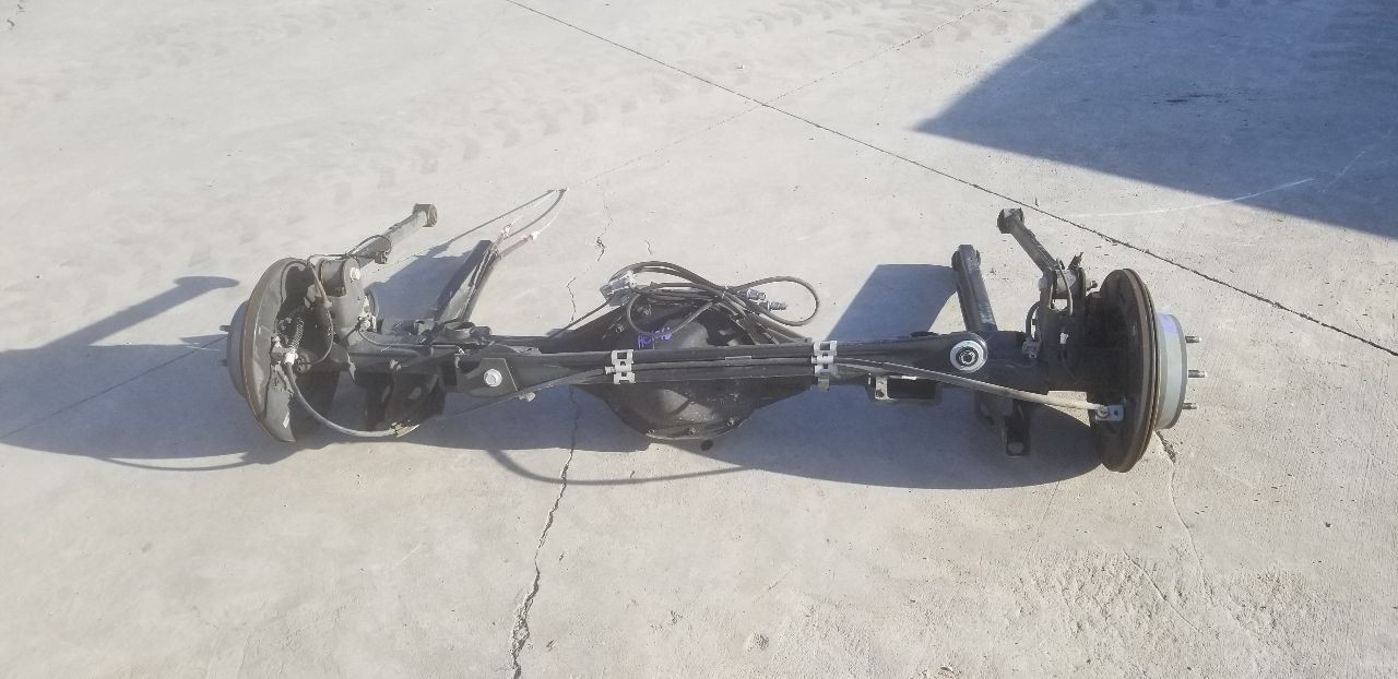 18 GMC YUKON XL 5.3L REAR AXLE WITH DIFFERENTIAL CARRIER 3.08 9.5 GU4 G80