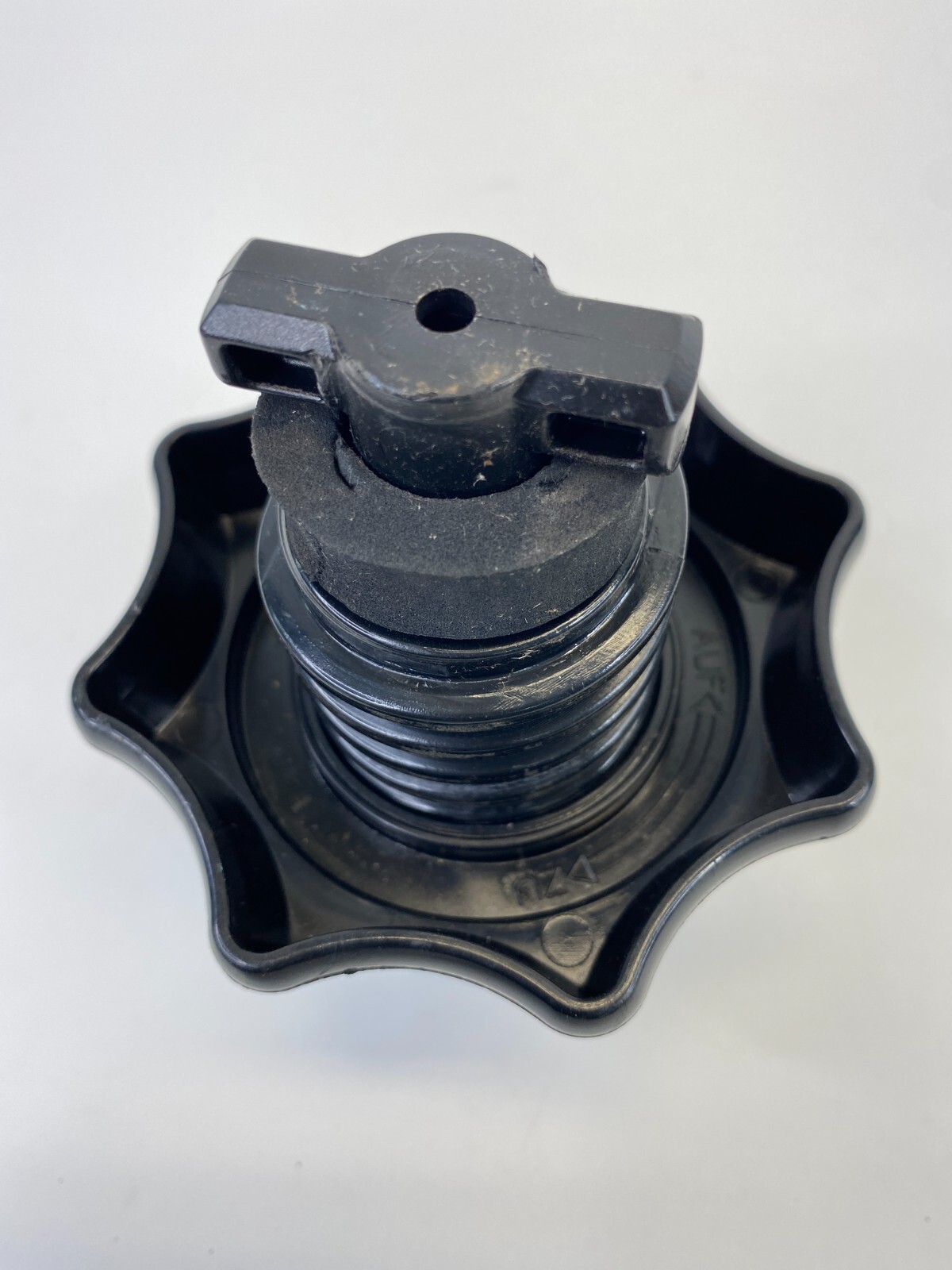 2009-2014 VOLKSWAGEN JETTA SPARE TIRE HOLD DOWN MOUNT BOLT NUT 1K0803899D OEM