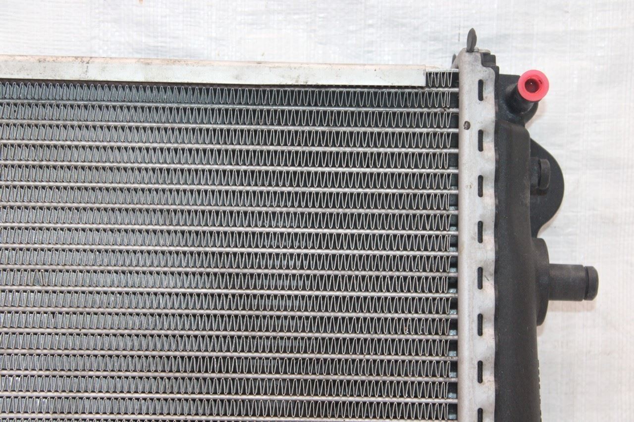 2000 PORSCHE BOXSTER 986 CONVERTIBLE #362 RIGHT COOLING RADIATOR