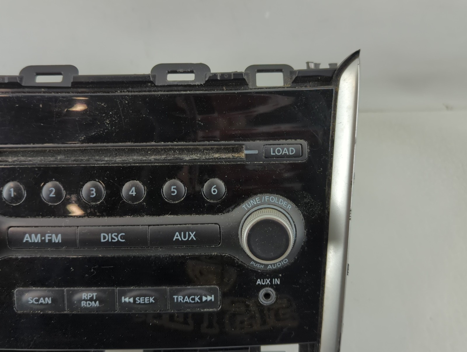 2015-2016 Nissan Pathfinder Am Fm Cd Player Radio Receiver ZB9EA