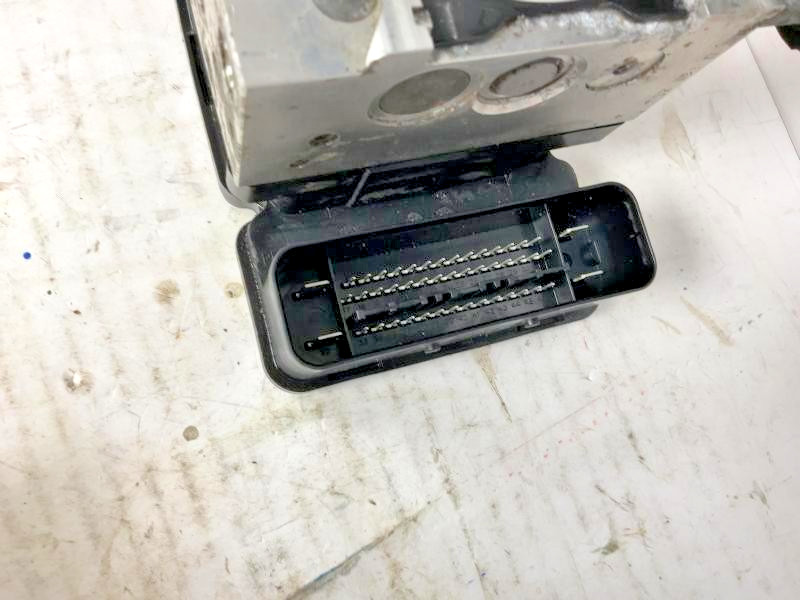 2010 GMC Terrain ABS Pump Anti Lock Brake Control Assembly AWD OEM
