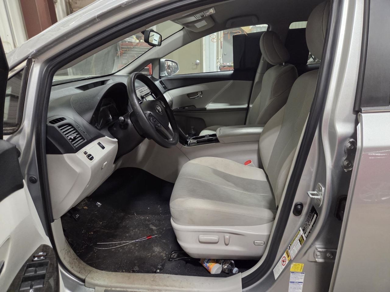 Rear View Mirror Automatic Dimming Halogen Headlamps Fits 09-16 VENZA 1546969